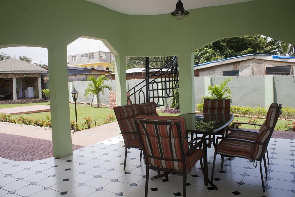Quest Lodge Spintex Exterior foto